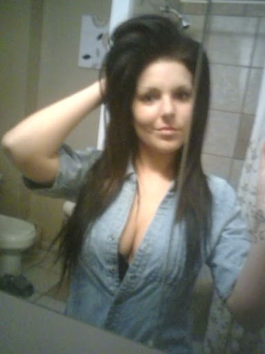 Marie Bergeron Photo 30