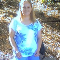 Kelly Holtz Photo 7