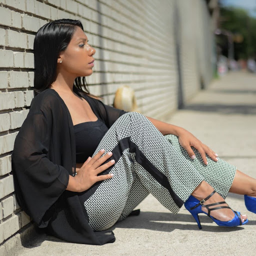 Jennifer Munoz Photo 9