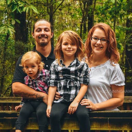 Jennifer Phelps Photo 26