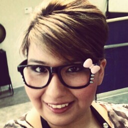 Angela Alonzo Photo 18