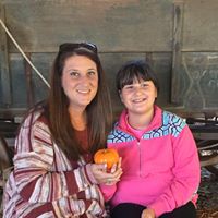 Danielle Kemp Photo 27