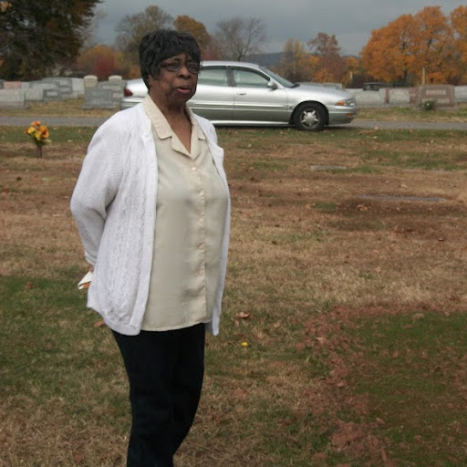Barbara Cowan Photo 27