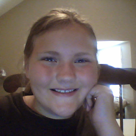 Lillian Davis Photo 20