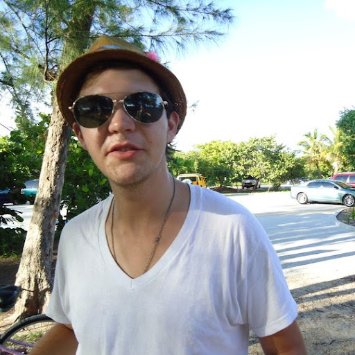 Matthew Russell Photo 19