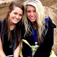 Amanda Bach Photo 6