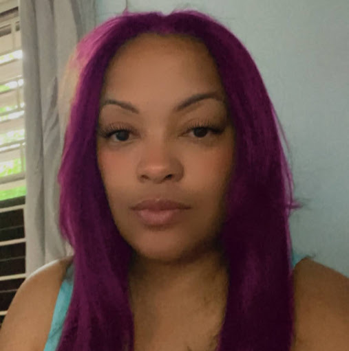 Danielle Thomson Photo 30