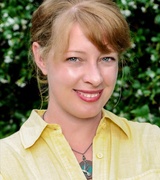 Erin Thompson Photo 9
