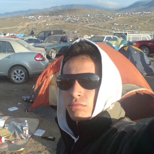 Ricardo Nieves Photo 18