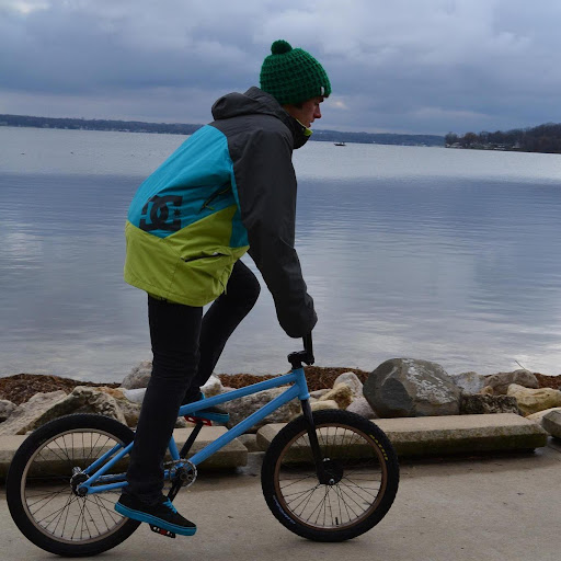 Colin Gordon Photo 42