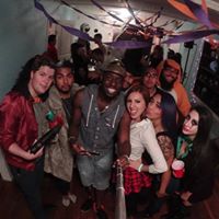 April Cartwright Photo 6