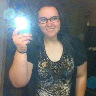 Samantha Barney Photo 8