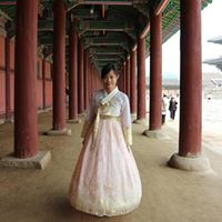Julie Mak Photo 23