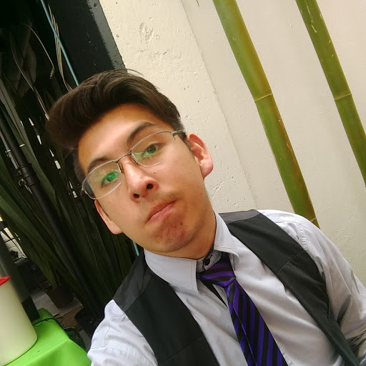 Alan Monroy Photo 7