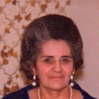 Martha Stafford Photo 13