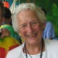 Jo Elliott Photo 16