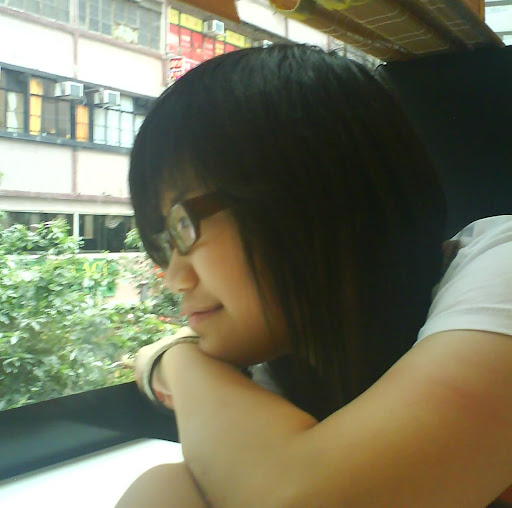 Cheryl Tang Photo 25