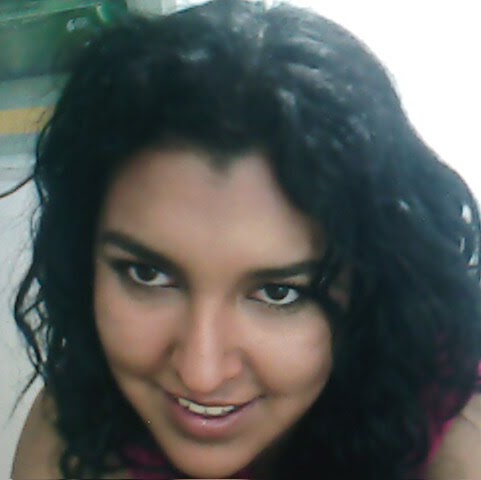 Ana Quiroz Photo 30