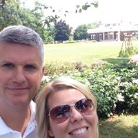 Alison Robbins Photo 10