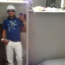 Alexander Valentin Photo 3