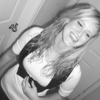 Julia Mattox Photo 4