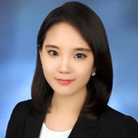 Julia Park Photo 19