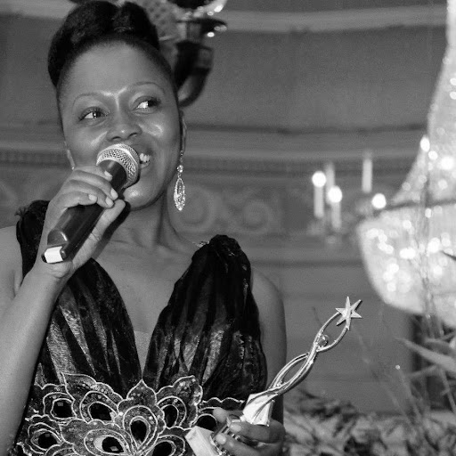 Samantha Sutherland Photo 1