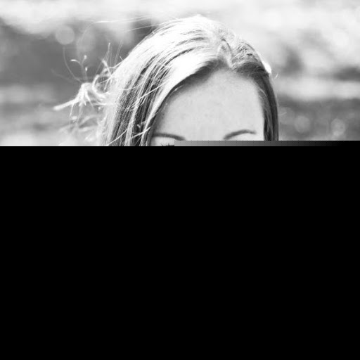 Katie Hatch Photo 16