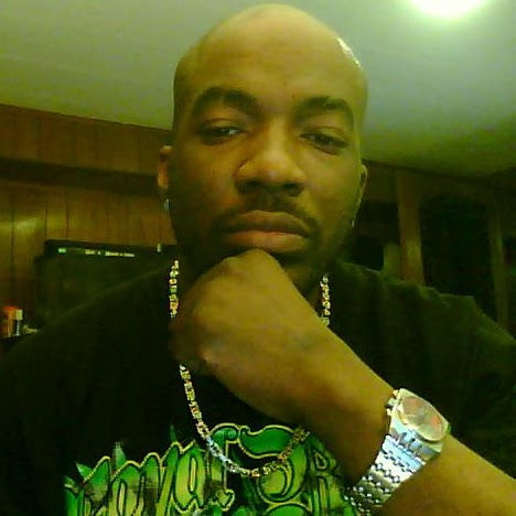 Frank Fisher Photo 34