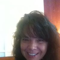 Lisa Irwin Photo 26