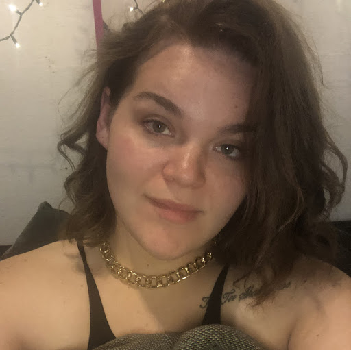 Julie Wilkerson Photo 31