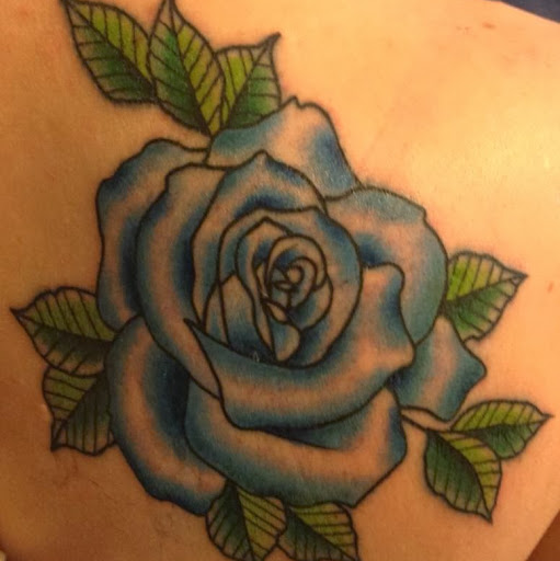 Kristin Deluca Photo 8