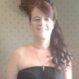 Angela Herbert Photo 6