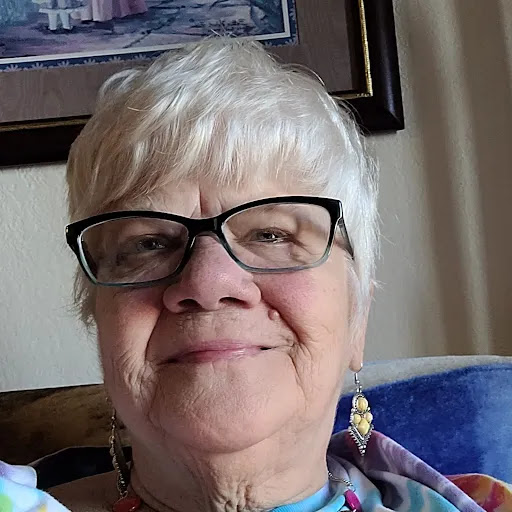 Bonnie Watkins Photo 27