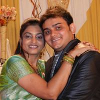 Heena Patel Photo 16