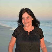 Beth Durham Photo 33