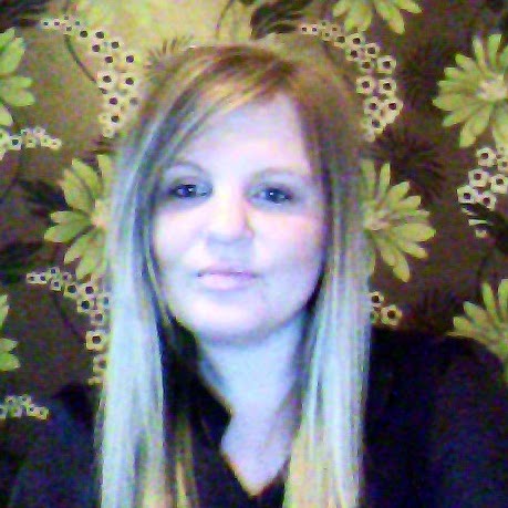 Sandra Winter Photo 22