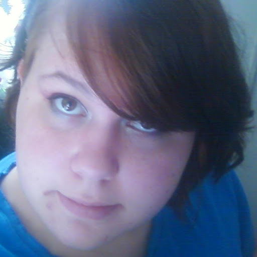 Samantha Whitfield Photo 2