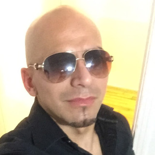 Raul Herrera Photo 9