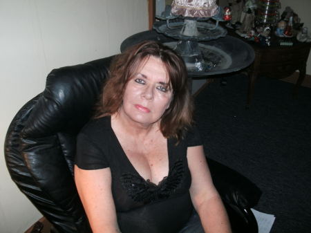 Christine Hoffman Photo 9