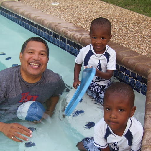 Lawrence Hurst Photo 11