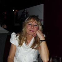 Carole Hayes Photo 35