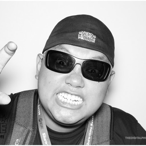 Chris Cruz Photo 2