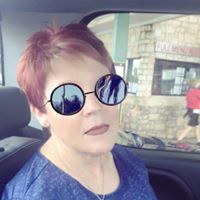Julie Greene Photo 15