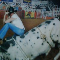 Elizabeth Burkett Photo 24