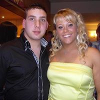 Michelle Metcalfe Photo 13