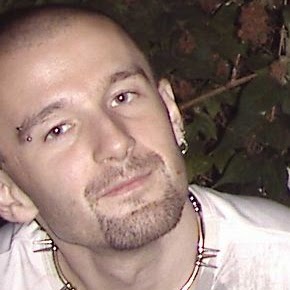 Robin Schmidt Photo 40