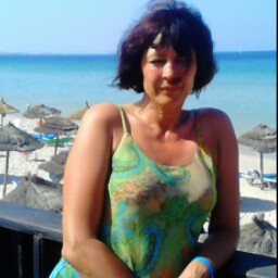 Julie Cosgrove Photo 28