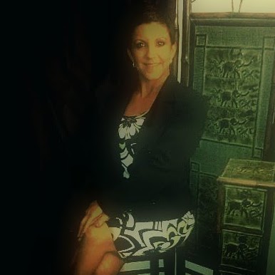 Christie Perkins Photo 13