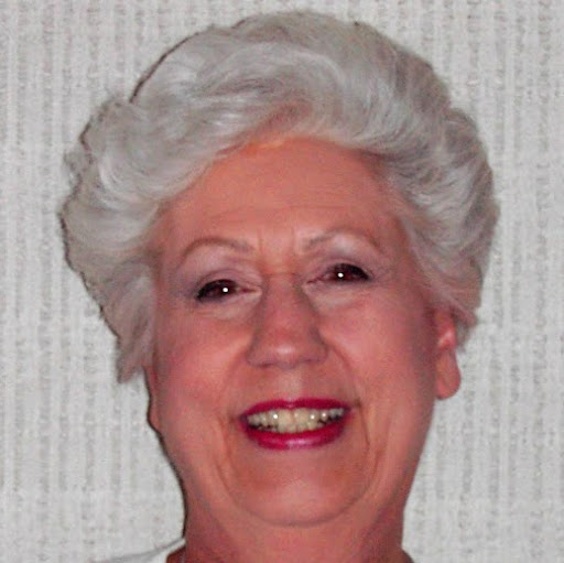 Roberta Moss Photo 20